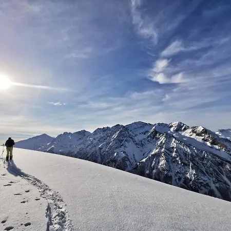 Hostdomus - Central Ski Lejlighed Sestriere